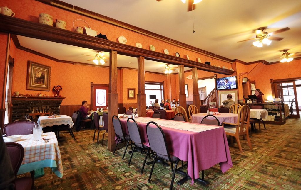 Grant House Hotel and Eatery