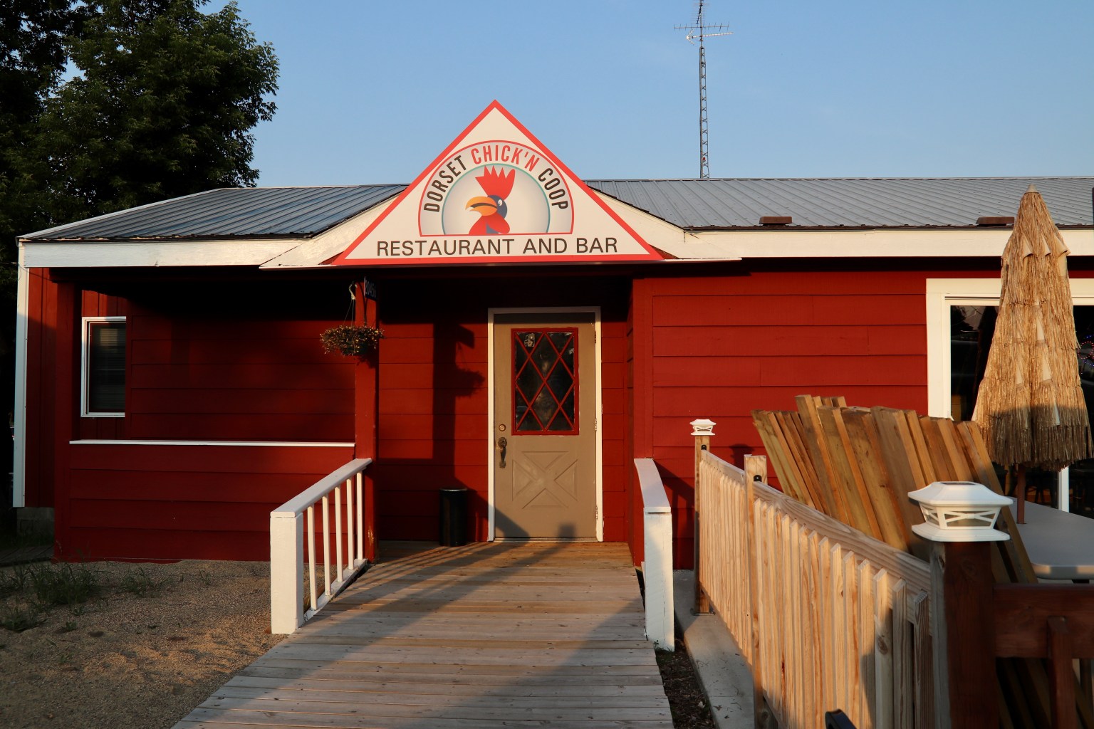 Dorset Chick’n Coop Restaurant and Bar